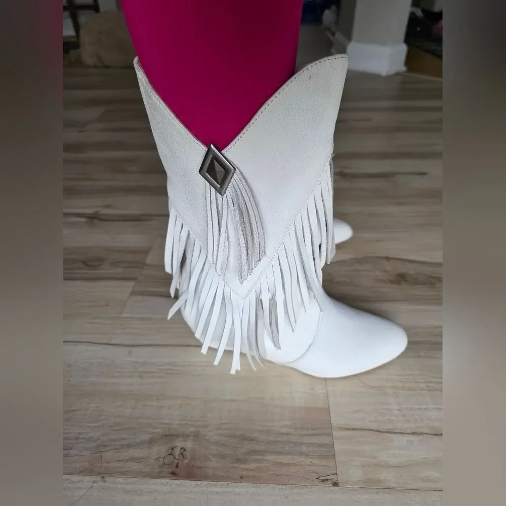 OBSESSION RULES HOPEY Womens White Leather Fringe Boho Hidden Wedge Boots 8M